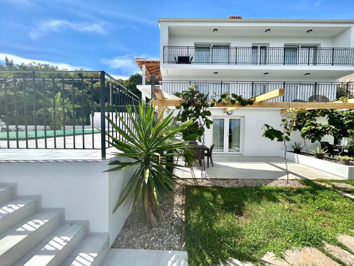Villa Palma Laurana Esterno foto